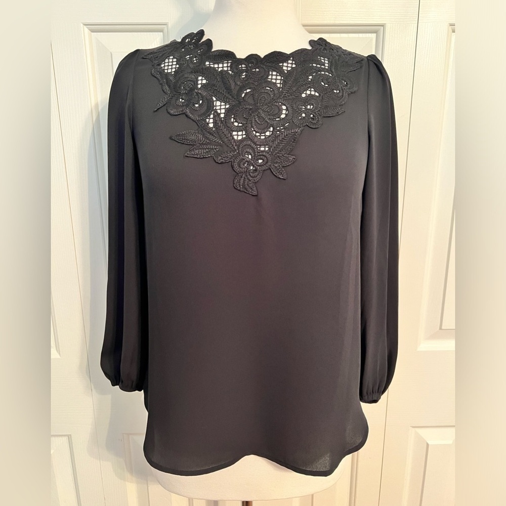 NWT Ann Taylor XSP black embroidered blouse